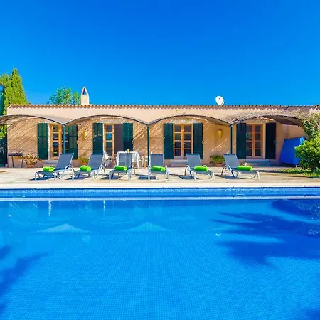 Petit Llombards Villa